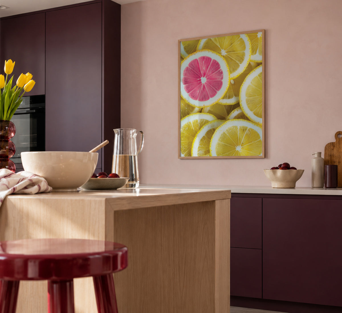 The pink lemon - Framed poster in an interior