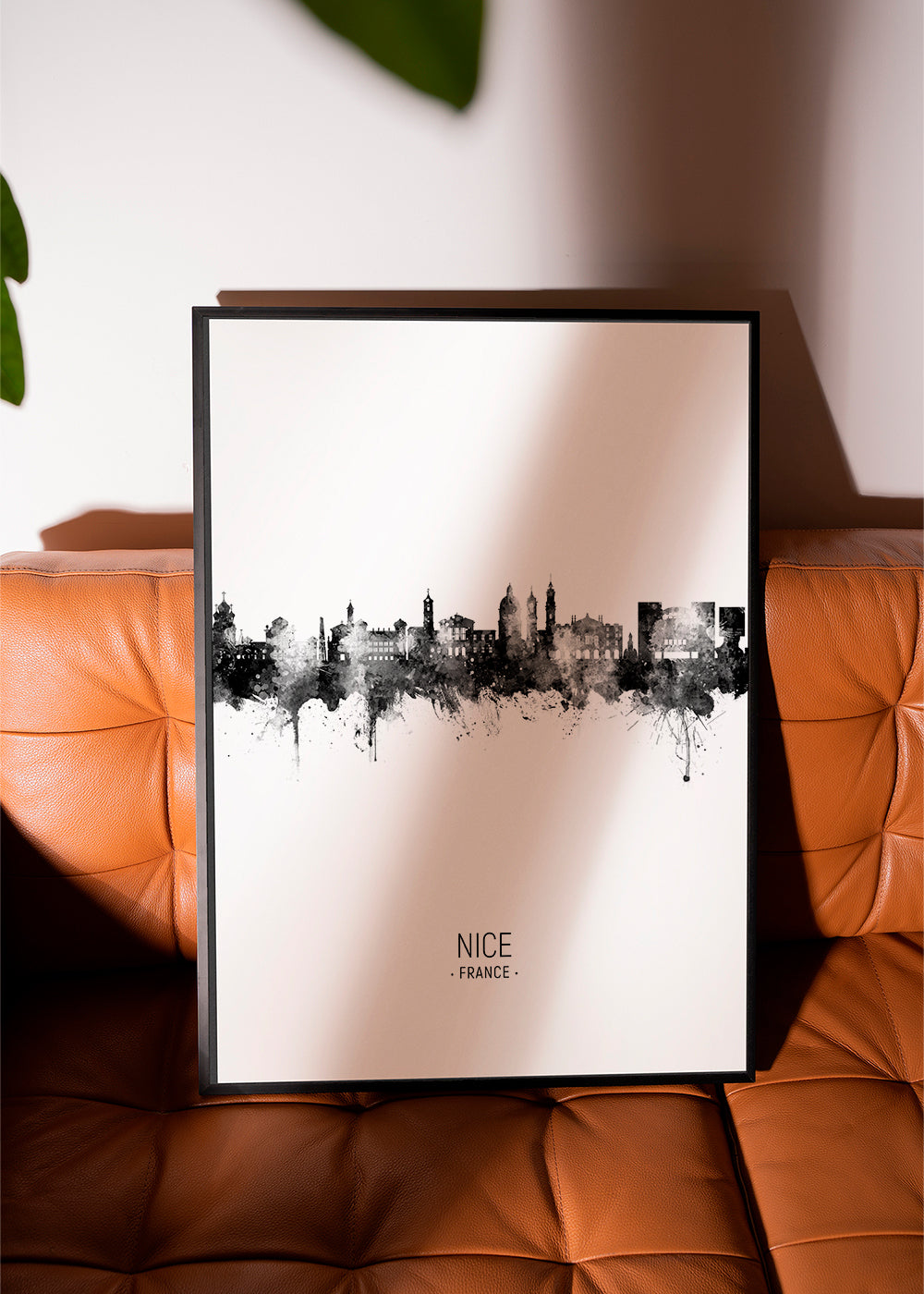Nice Skyline black and white