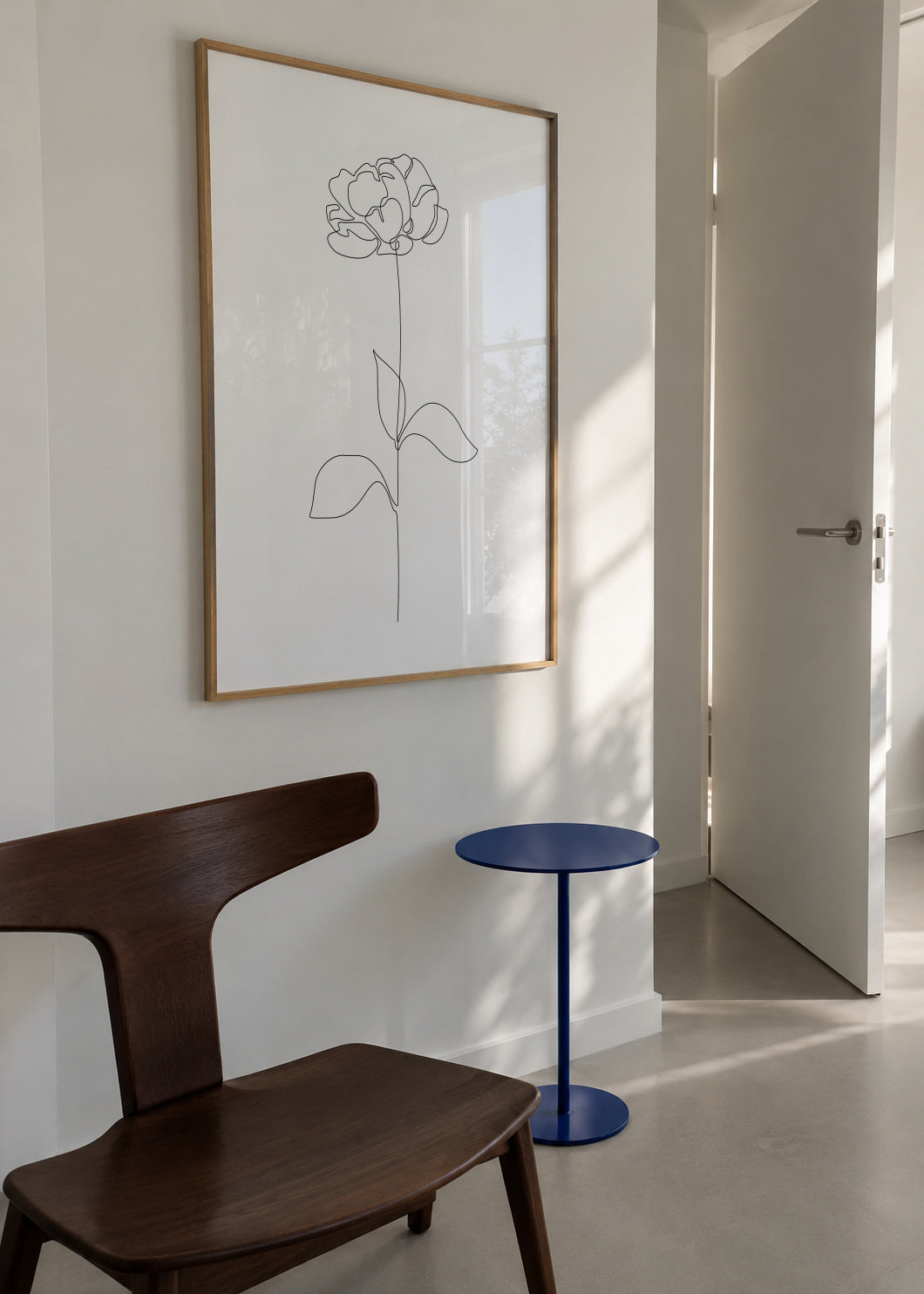 Peony - Framed poster in an interior