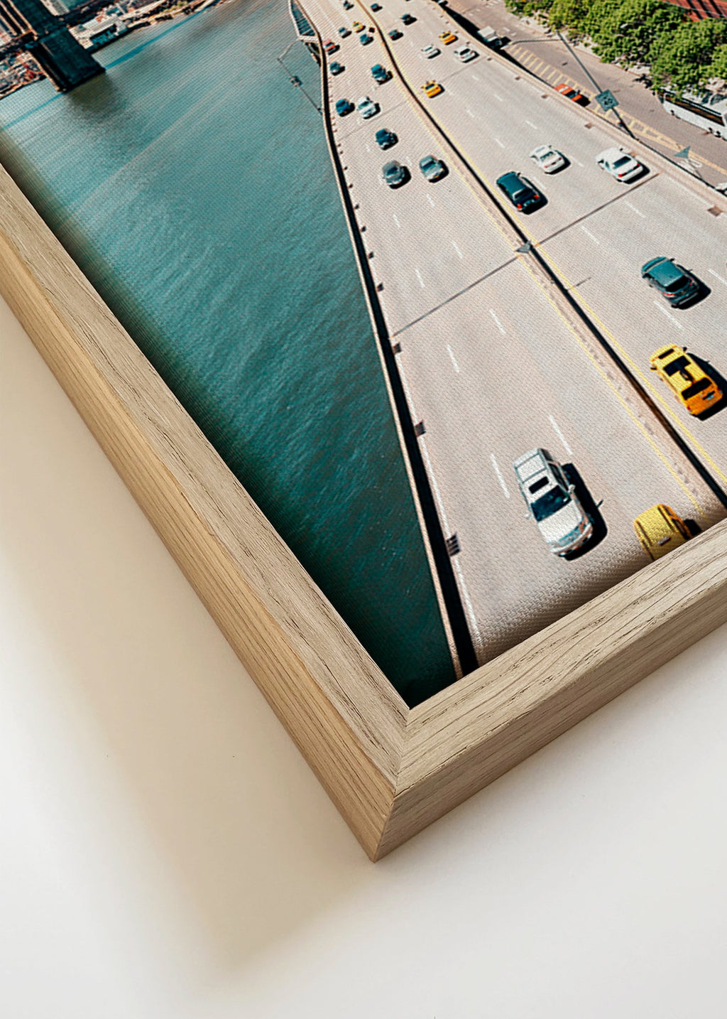 Travel poster: aerial skyline and bridge – Canvas detail