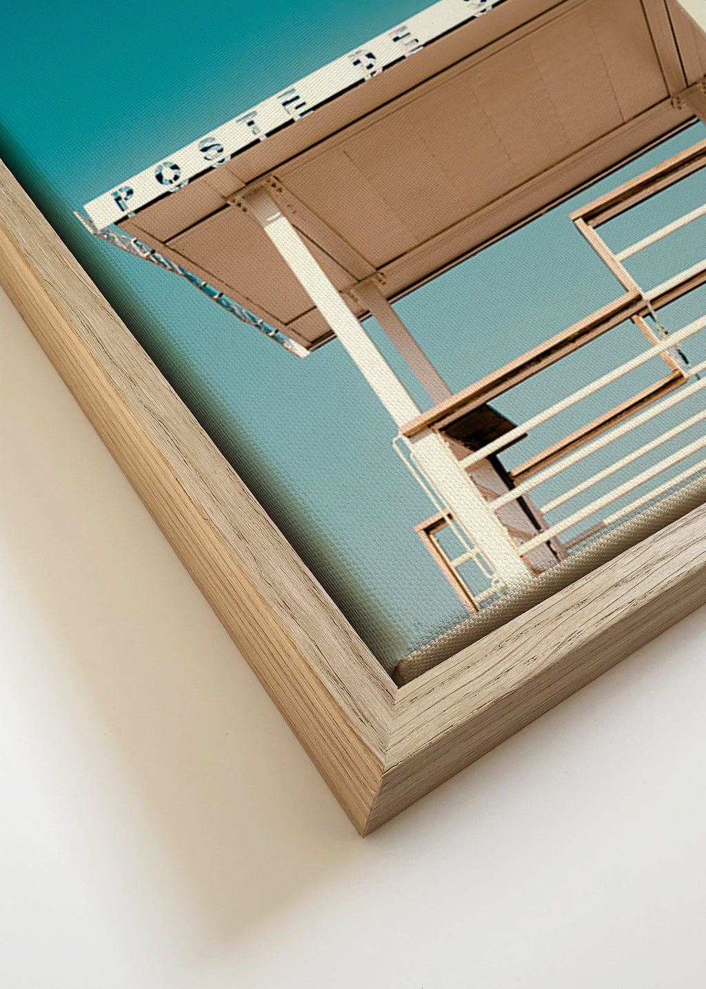 Seaside lifeguard tower photograph – Canvas detail