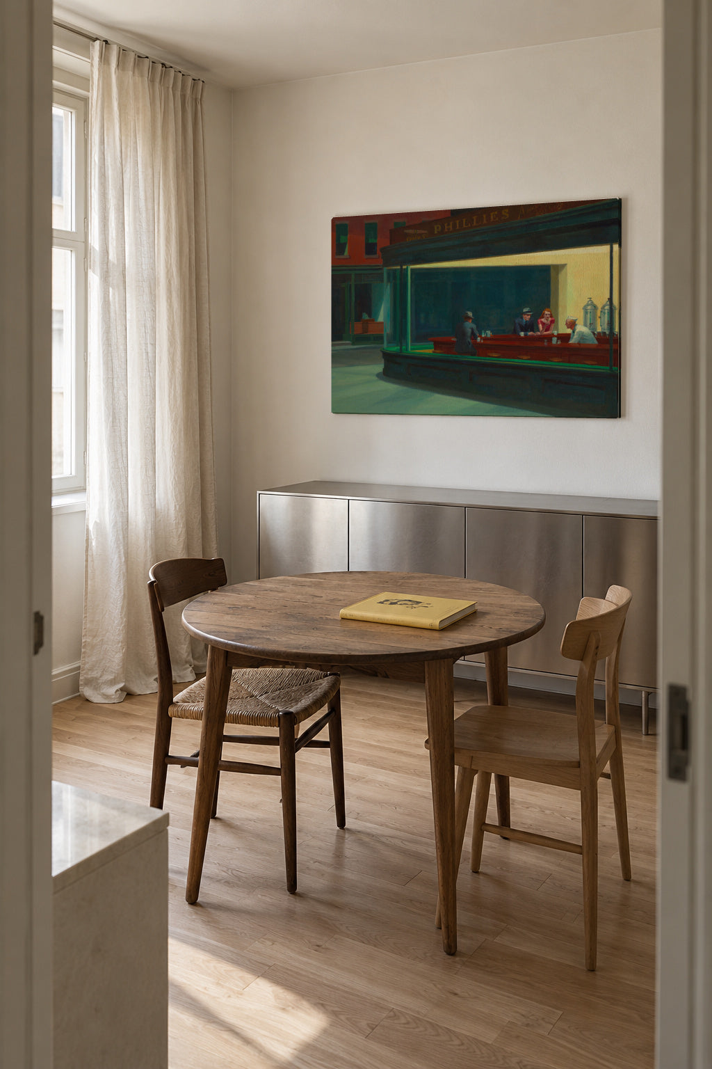 Nighthawks - Edward Hopper - Unframed canvas in an interior