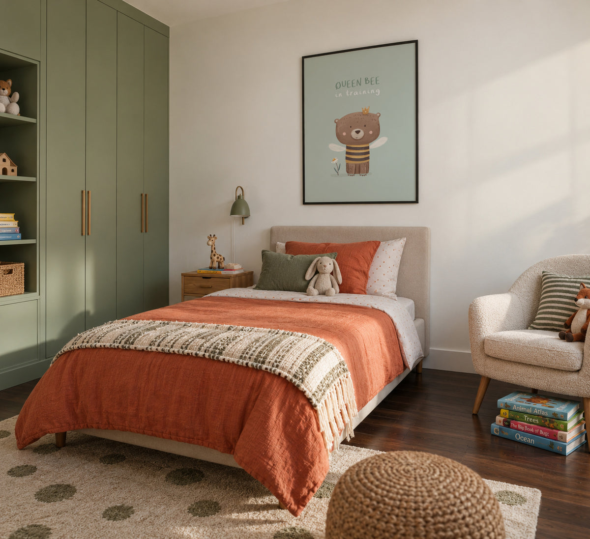 Queen bee sage green - Framed poster in an interior