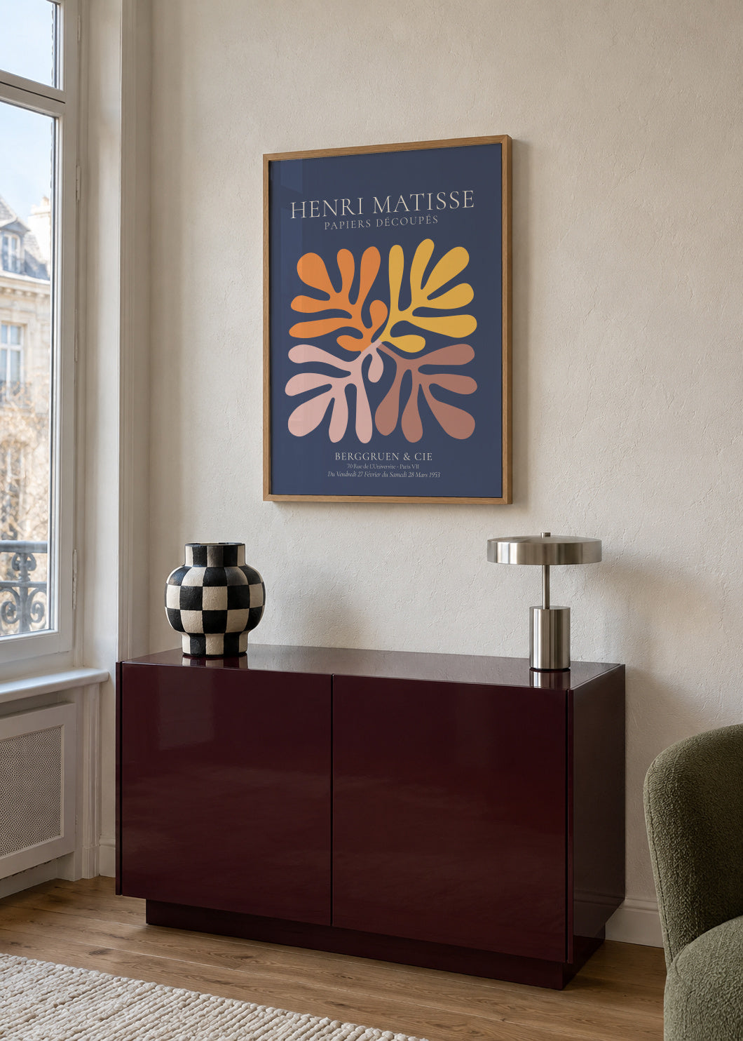 Henri Matisse NAVY papiers découpés I - Framed poster in an interior