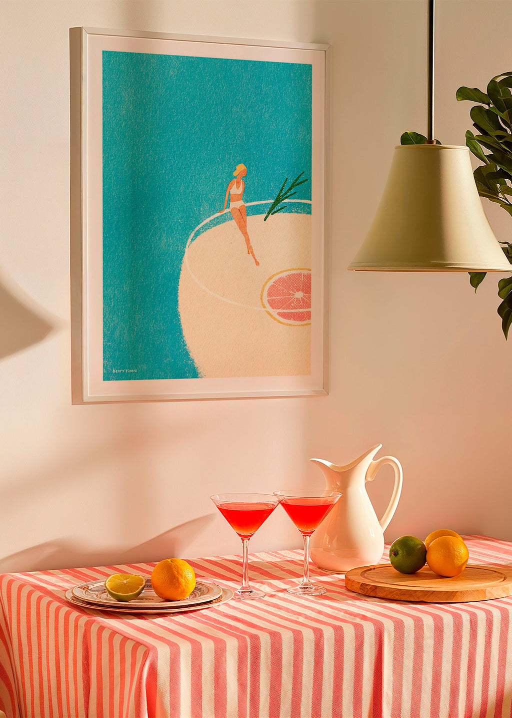 Kitchen art Gin and Tonic illustration with figure – Product2