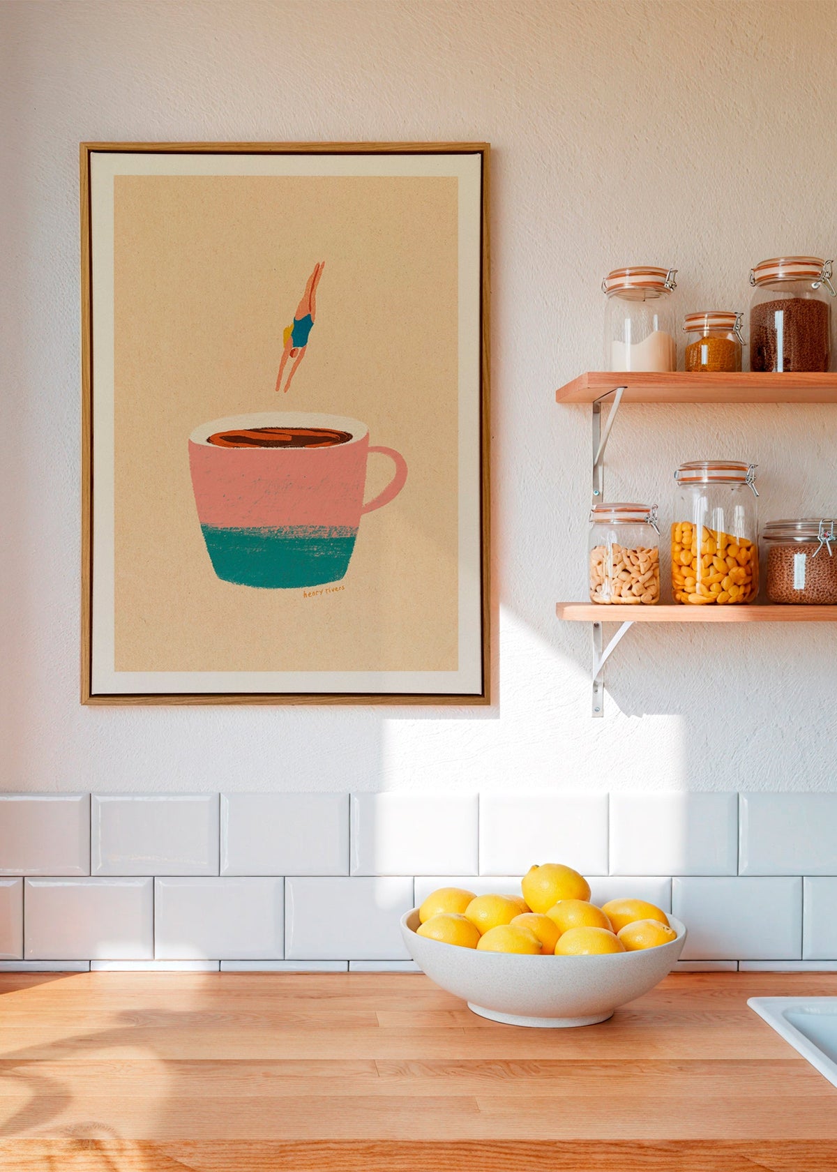 Kitchen art: pink cup with diver – Canvas1