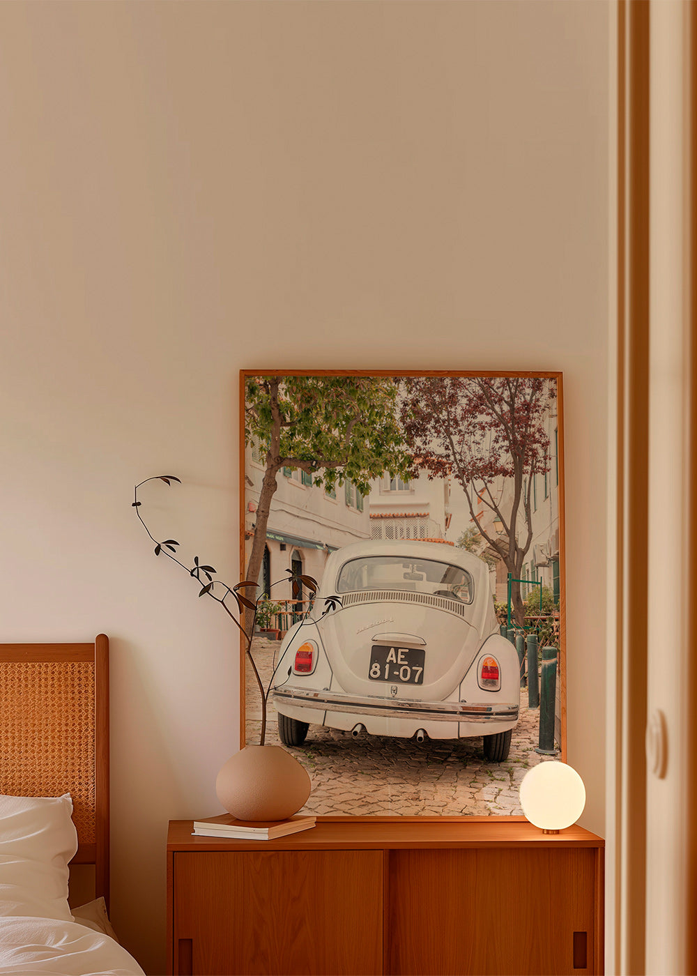City print: classic car on cobblestones – Product1