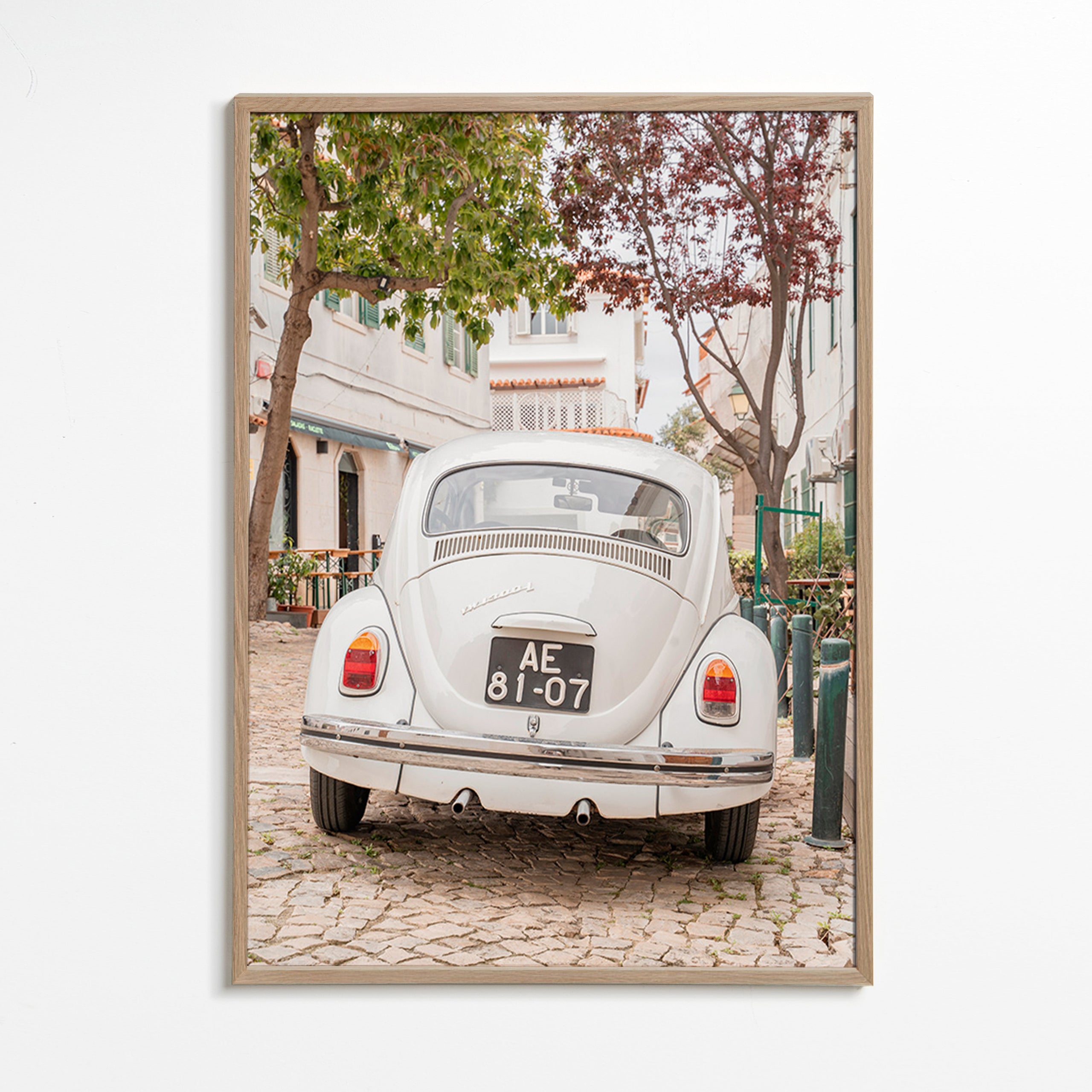 City print: classic car on cobblestones – Oak Frame