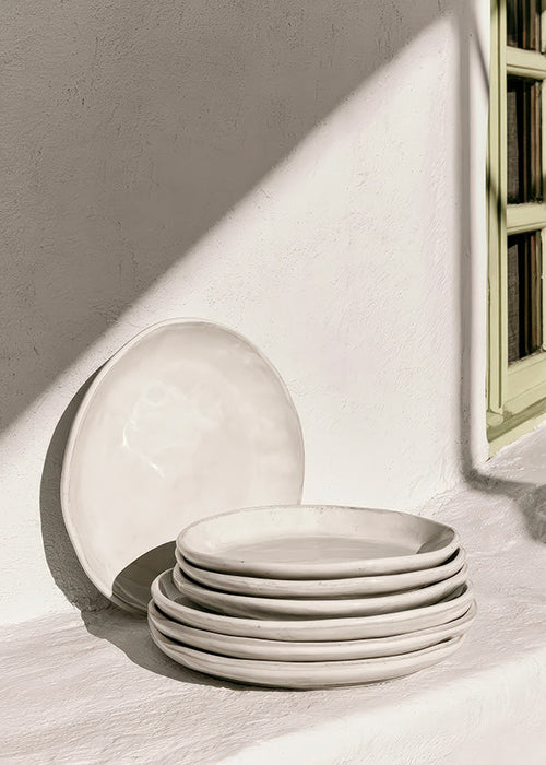 Kitchen art: white ceramics in natural light