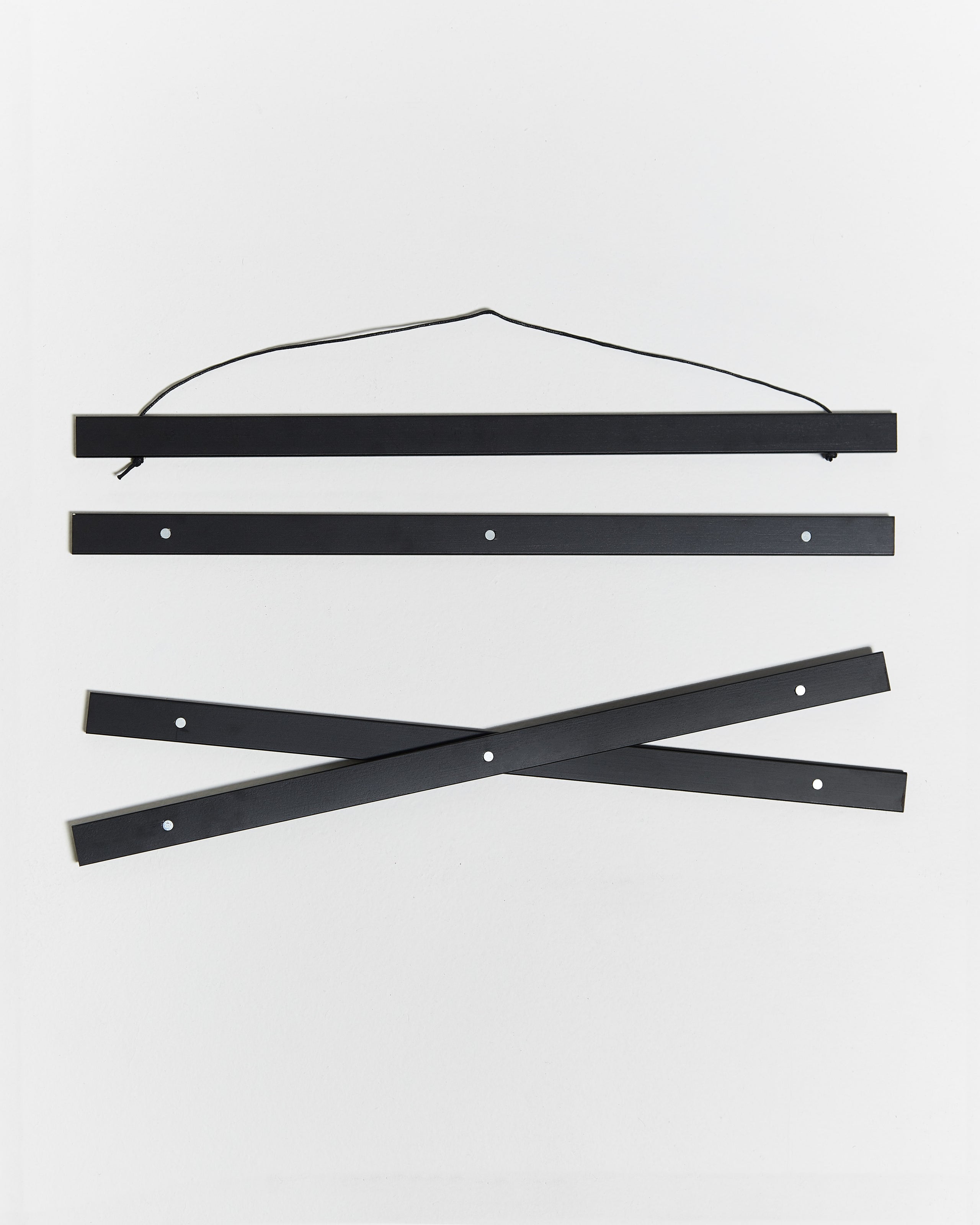Magnetic black wooden poster hanger, 30cm